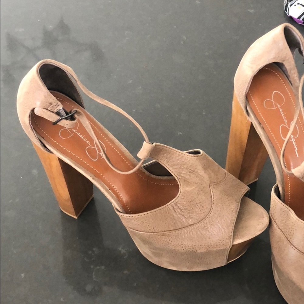 Jessica Simpson heels